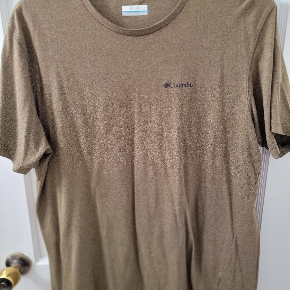 Columbia Men's Brown T-Shirt
